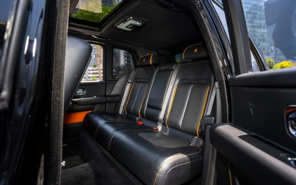Black Rolls Royce Cullinan, 2020 Photo 5