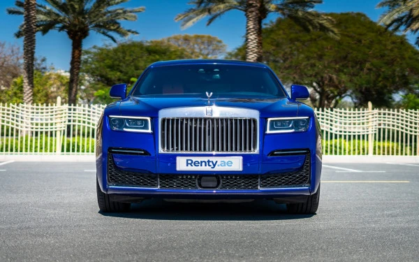 Dark Blue Rolls Royce Ghost, 2022 Photo 1